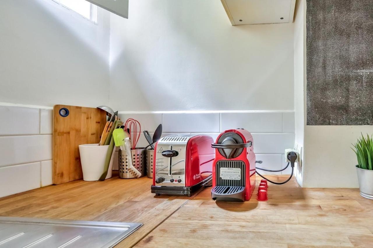 Appartement Quartier Pigalle Free Netflix Paris Luaran gambar