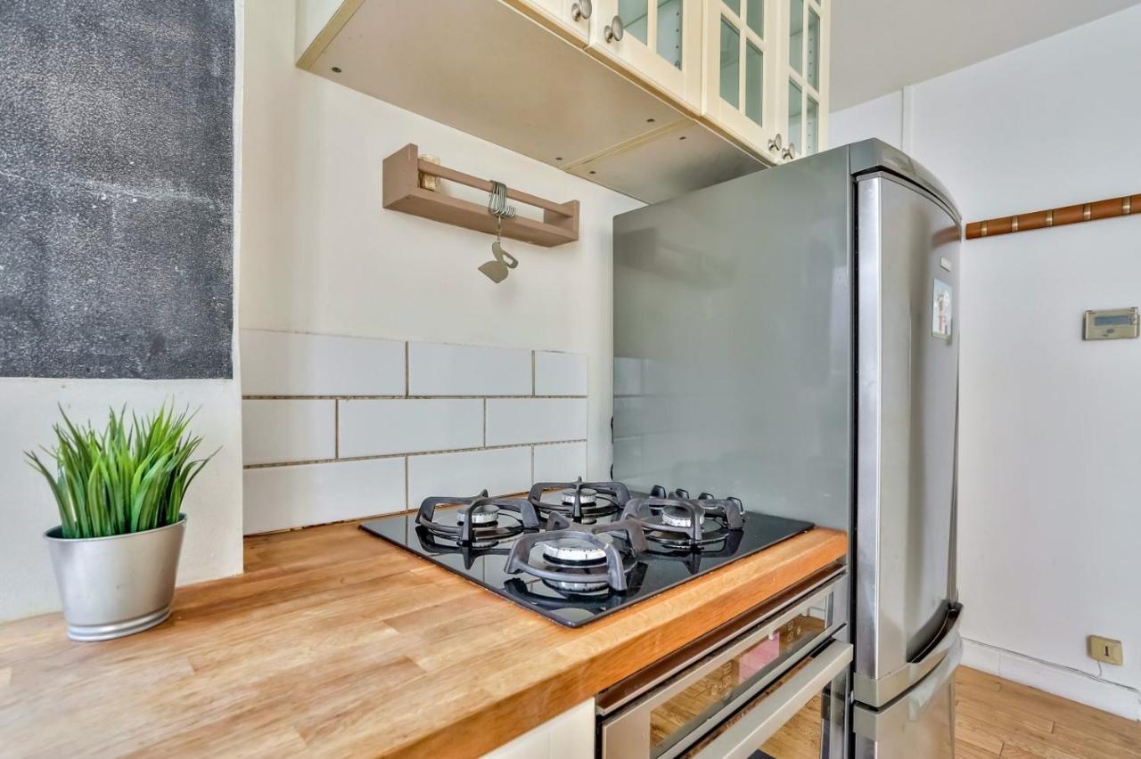 Appartement Quartier Pigalle Free Netflix Paris Luaran gambar
